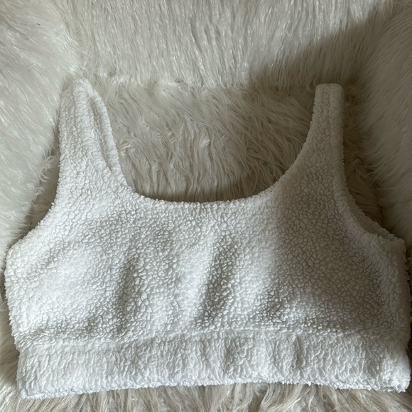 white furry crop top - Picture 3 of 3